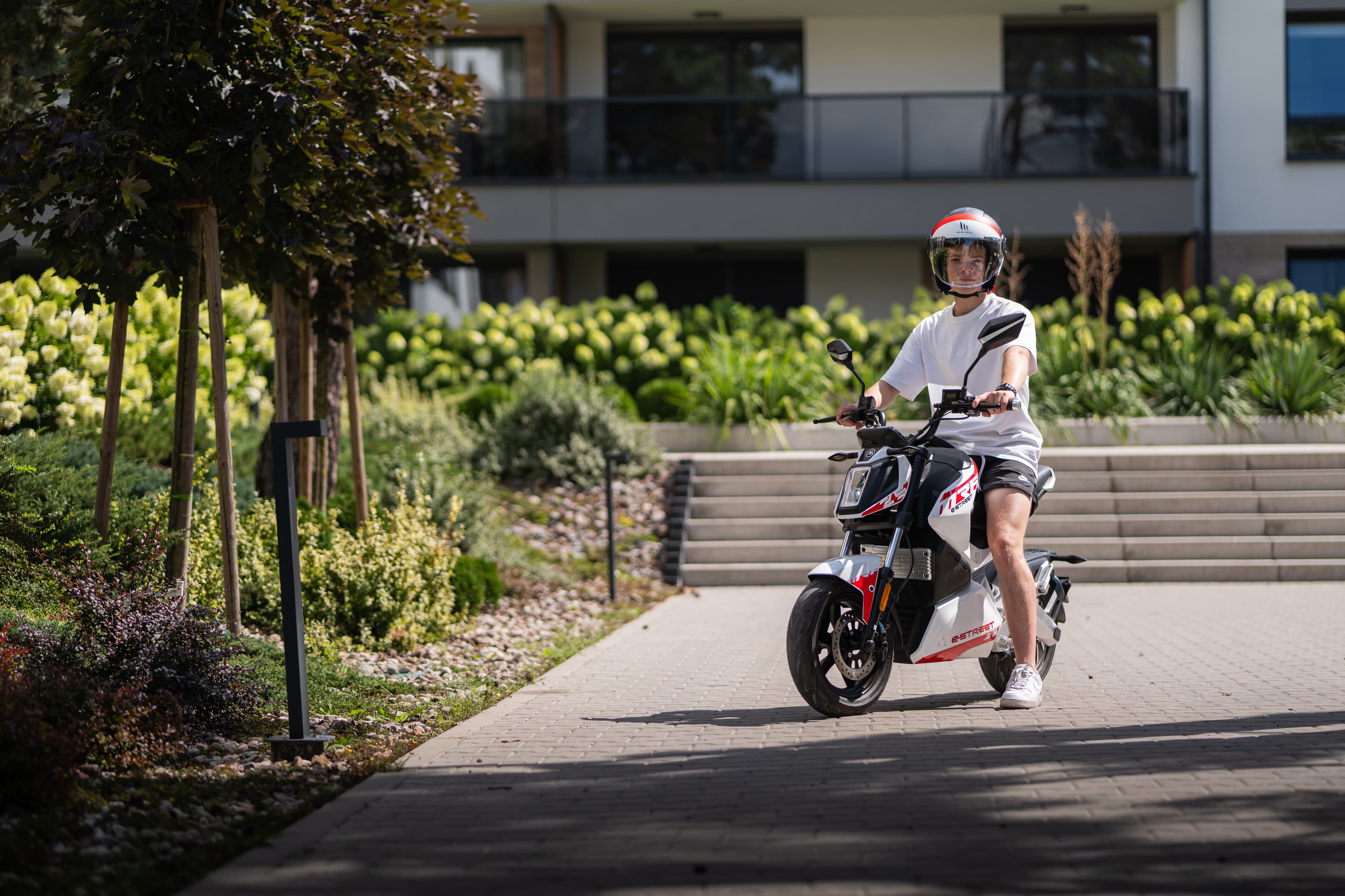 MOTOROWER